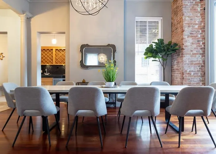 Gorgeous Benton Park Manor Abodebucks